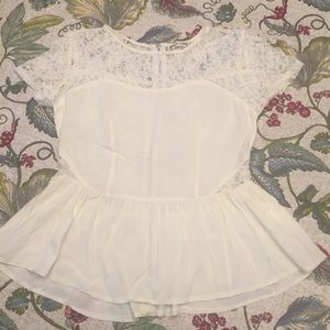 NWOT Cream Colored Lace Zip Back Peplum Top